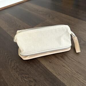 BEIS the Dopp Kit in Beige Travel and Toilery Bag